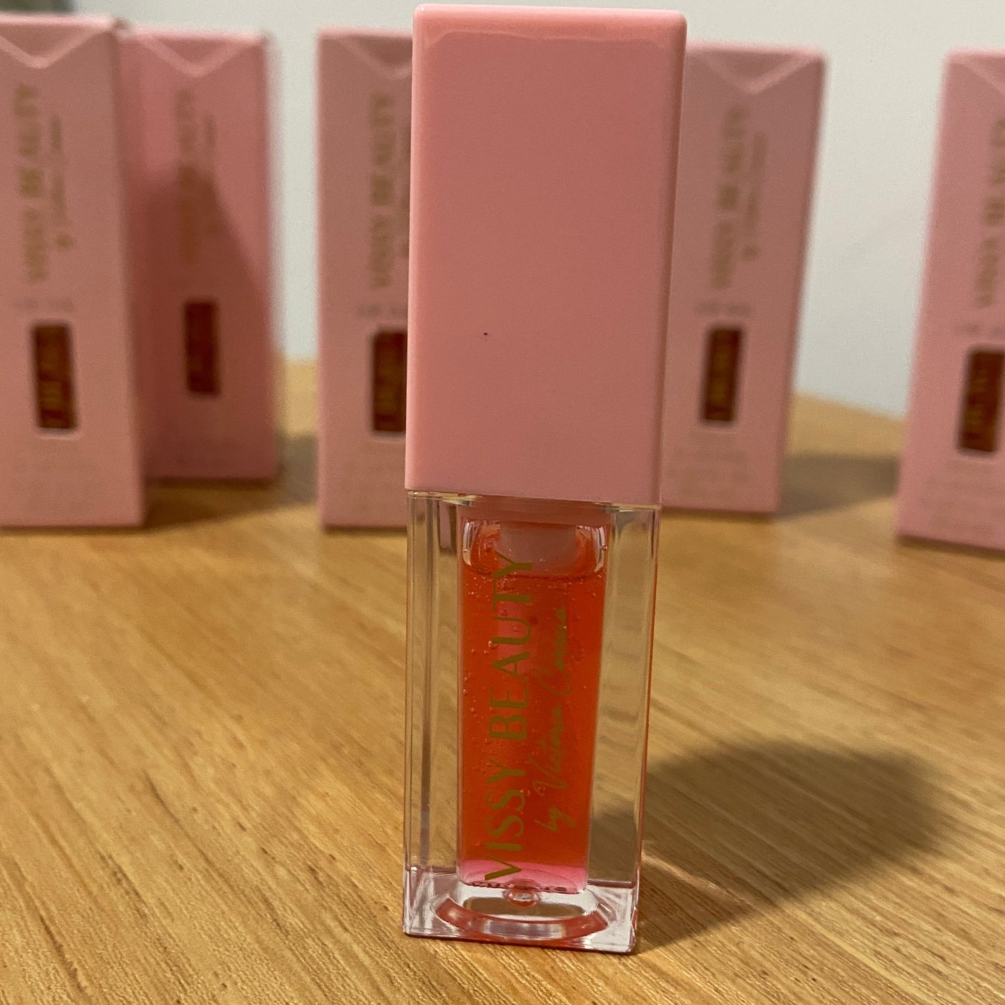 LUXURY LIP OIL - CHICLETE